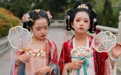 迈开腿让尝尝你的森林动漫